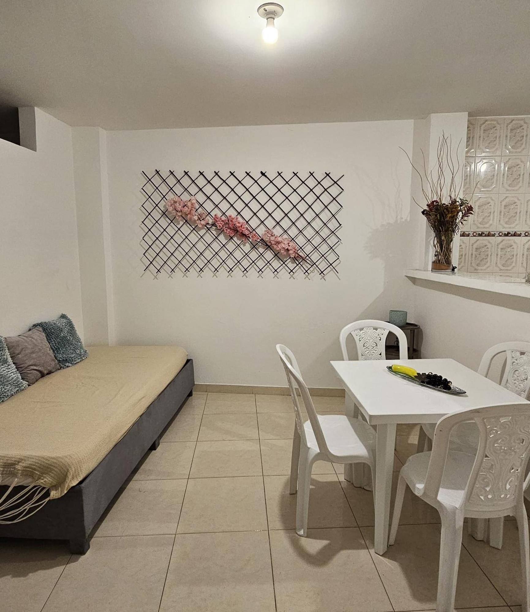 Santori Apartamento *